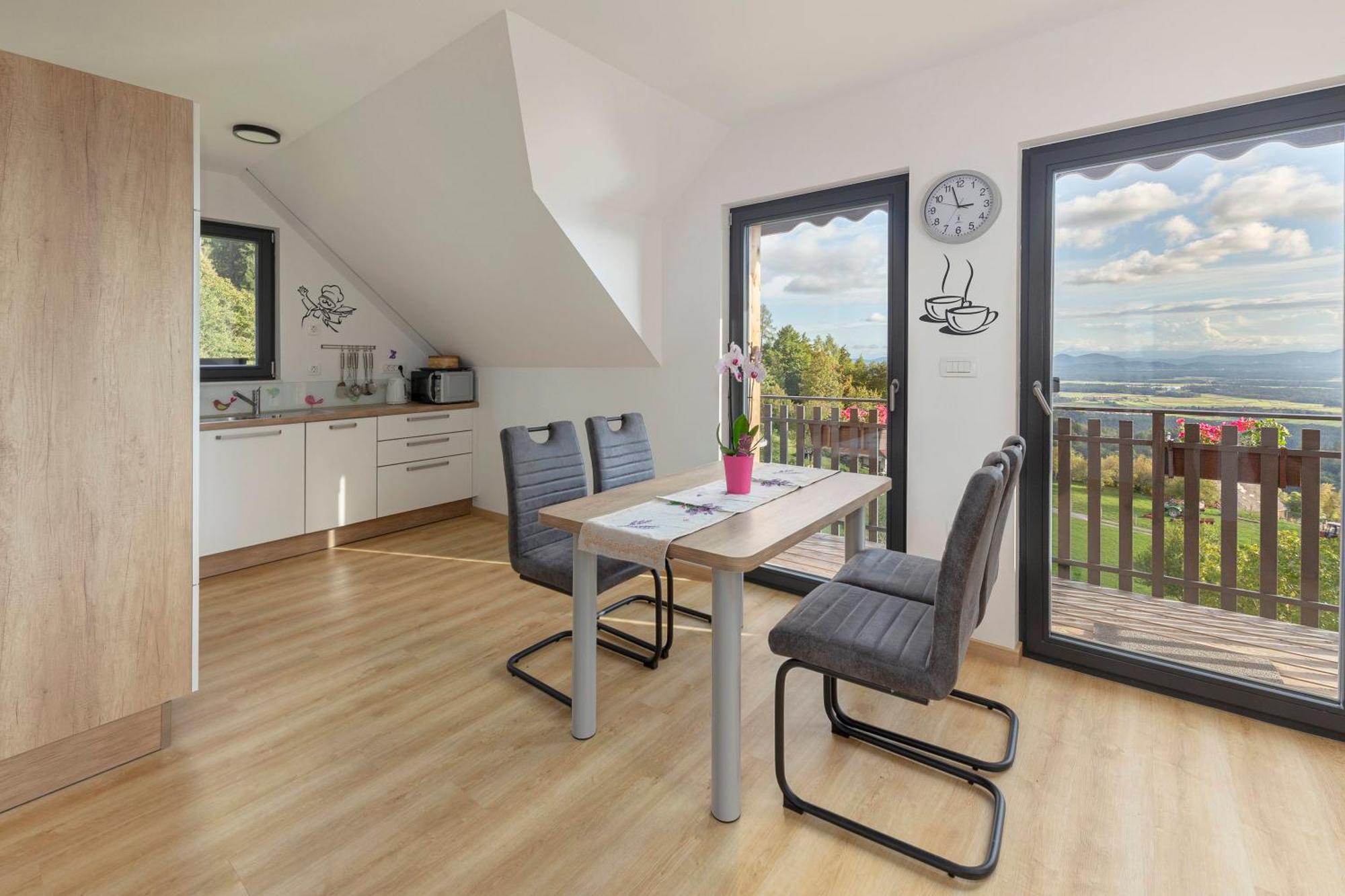 Apartments Nikolaj Preddvor Extérieur photo